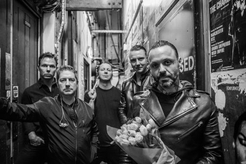 Photo von BLUE OCTOBER