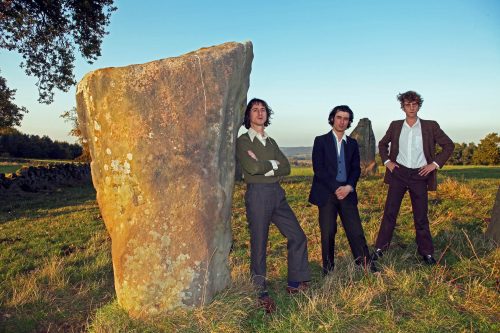 Photo von FAT WHITE FAMILY