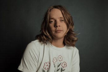 BILLY STRINGS