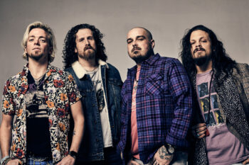 BLACK STONE CHERRY