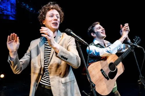 Photo von THE SIMON & GARFUNKEL STORY