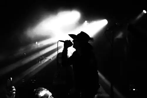 Photo von FASTER PUSSYCAT