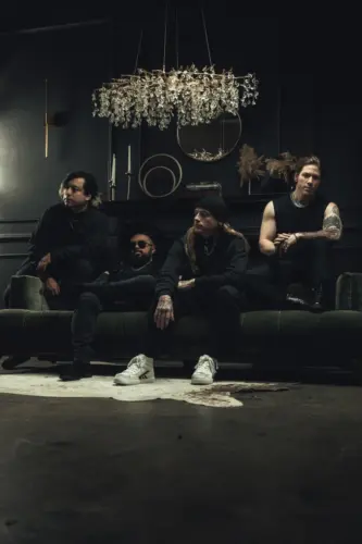 Photo von CATCH YOUR BREATH