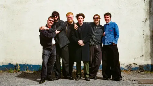 Photo von MADRA SALACH