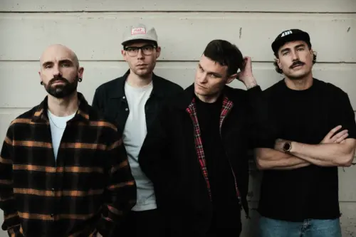 Photo von COLD YEARS