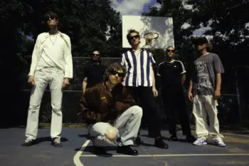 CAGE THE ELEPHANT