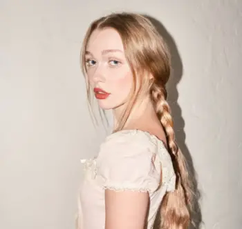 MOLLIE ELIZABETH